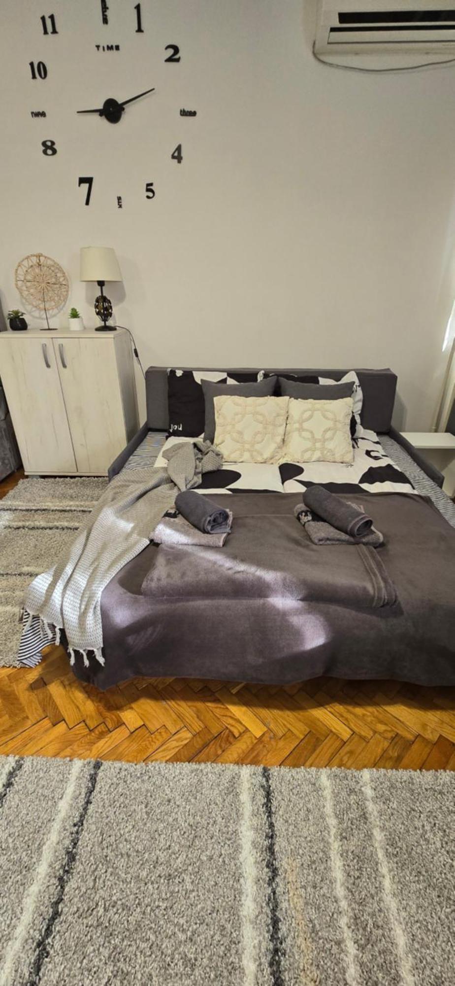 Aparmani Djuric Apartment Subotica Bagian luar foto